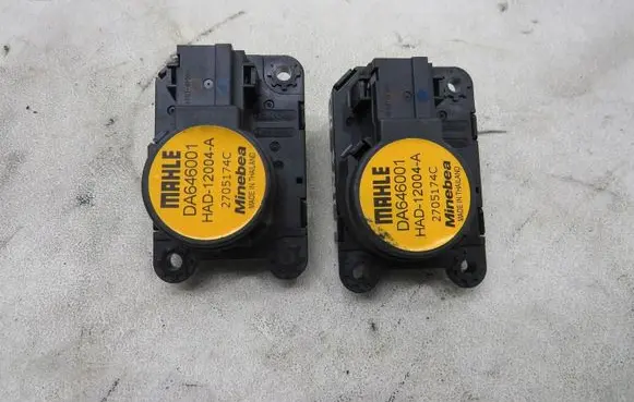 Opel Insignia B A/C air flow flap actuator/motor DA646001