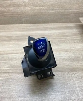 Toyota Prius+ (ZVW40) Gear shifter/selector 8945147060 1923002070