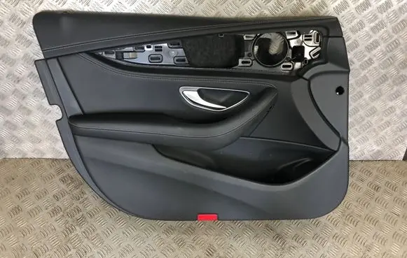 Mercedes-Benz E W213 Front door card panel trim A0008009629 0008009629 A00028201901