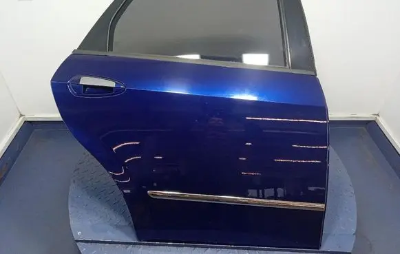 Rear door