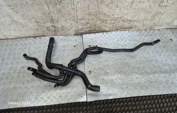 Renault Megane III Engine coolant pipe/hose HSR21518