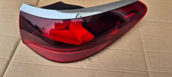 Mercedes-Benz E W214 Rear/tail lights set 