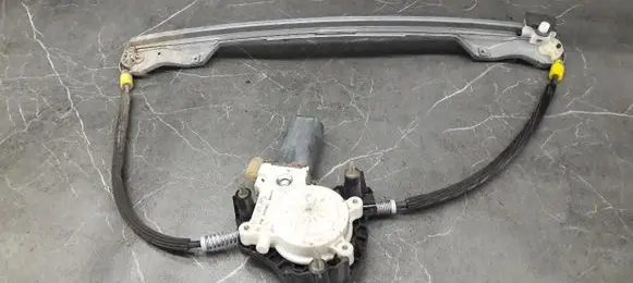 Renault Clio II Front window lifting mechanism without motor 8200209886