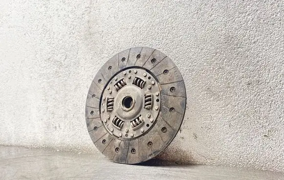 Opel Astra J Clutch pressure plate 55581282