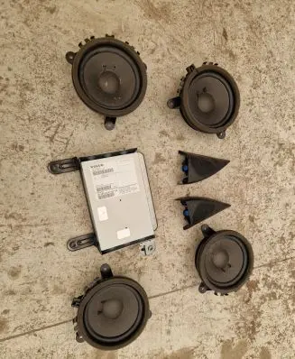 Volvo V60 Audio system kit 