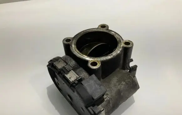 Mercedes-Benz CLS C219 Engine shut-off valve A6420900270 0281002894