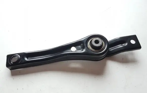 Seat Leon (5F) Engine mounting bracket 5Q0199855N