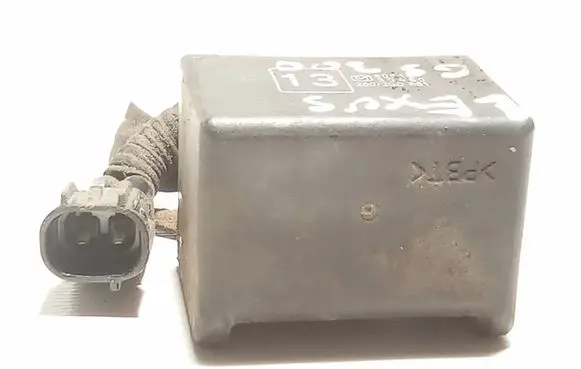 Lexus GS 300 350 430 450H Sensor 8651630460