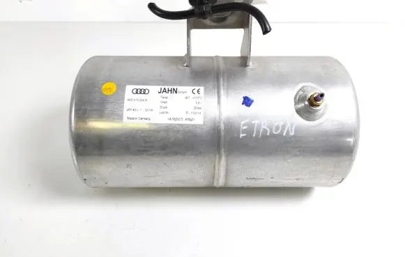 Audi e-tron Air suspension tank/reservoir 4KE616204A
