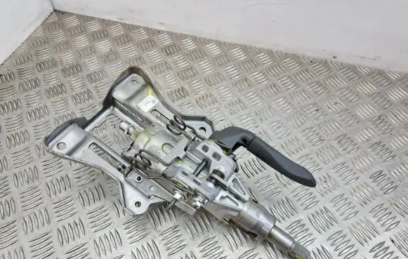 Opel Zafira C Steering wheel axle 13376593