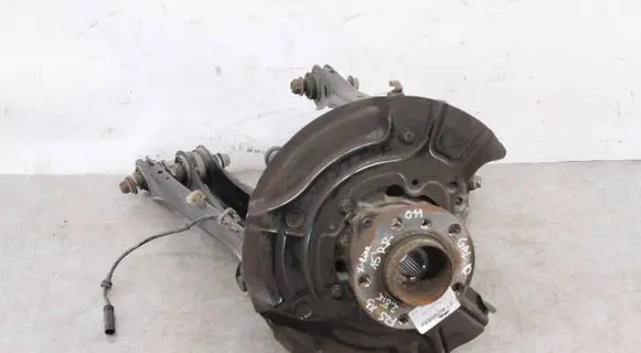 BMW X3 F25 Rear wheel hub spindle/knuckle 6797570 33406797570 6788550
