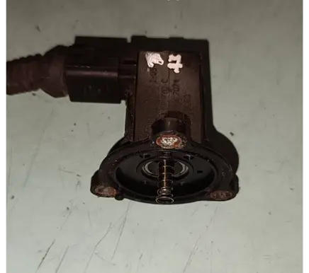 Audi A4 S4 B7 8E 8H Turbo solenoid valve 06f145710c