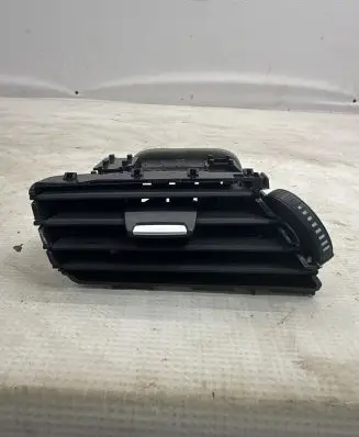 BMW X2 F39 Dashboard side air vent grill/cover trim 9292739 17852911 522457