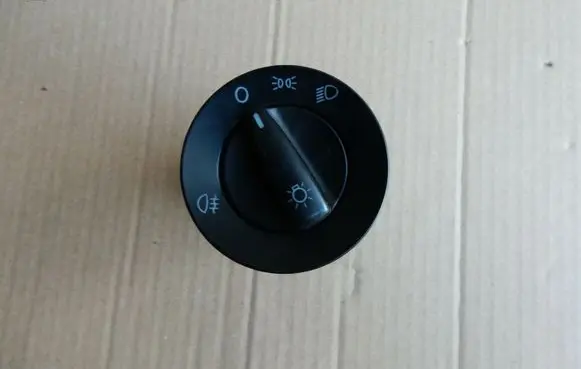 Volkswagen Golf IV Light switch 1C0941531 40296