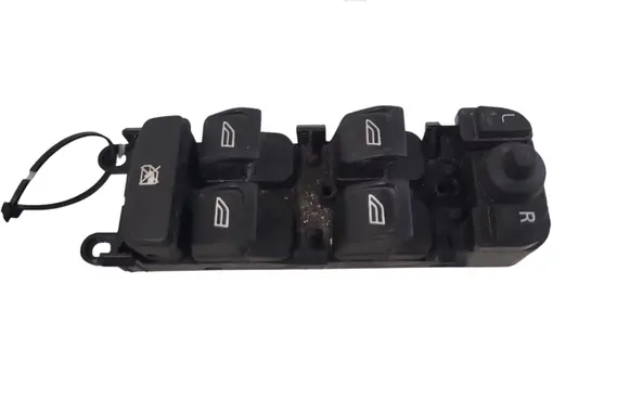 Volvo V50 Electric window control switch 30773269 03454200