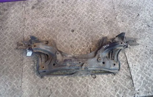 Volkswagen Polo III 6N 6N2 6NF Front subframe