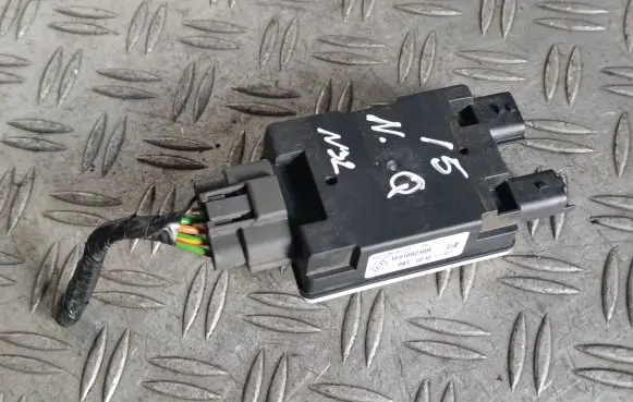 Nissan Qashqai Fuel injection pump control unit/module 169109238R 0580001013