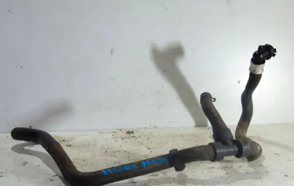 Renault Kangoo II Engine coolant pipe/hose