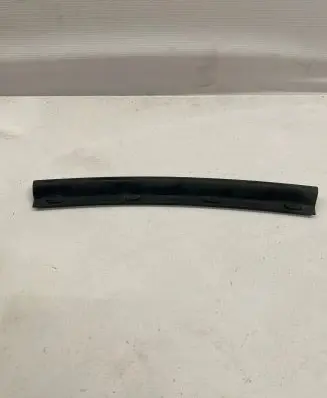 Volkswagen Tiguan Engine compartment rubber 5NA823709