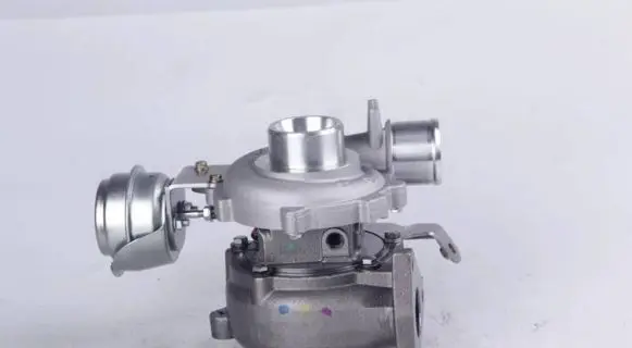 Suzuki Grand Vitara II Turbo 8200781610 1390067JG1 8200506509