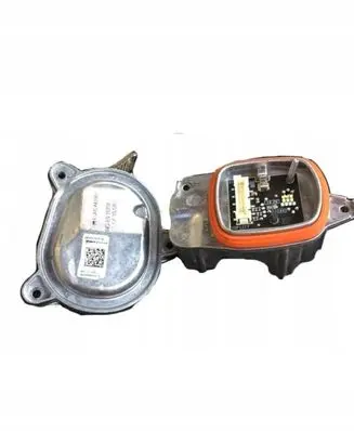 Volkswagen Golf Sportsvan Headlight ballast module Xenon 0305201058