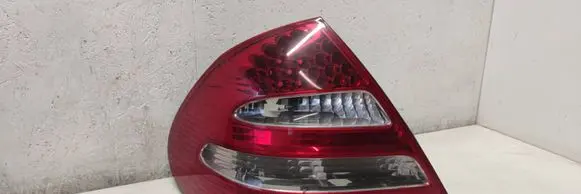 Rear/tail lights