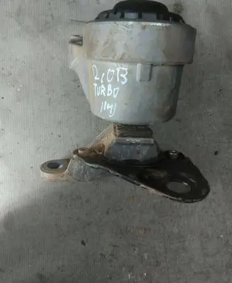 Ford S-MAX Engine mount bracket g2446180