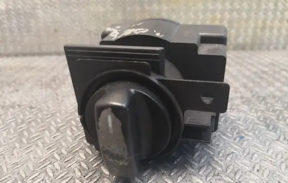 Mercedes-Benz A W169 Light switch 1695451704