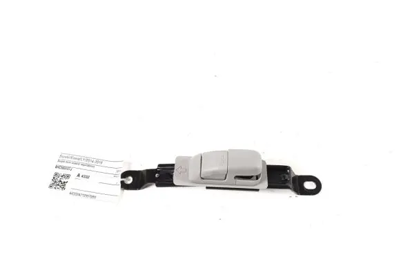 Suzuki Vitara (LY) Seat belt height adjuster BHC560057J