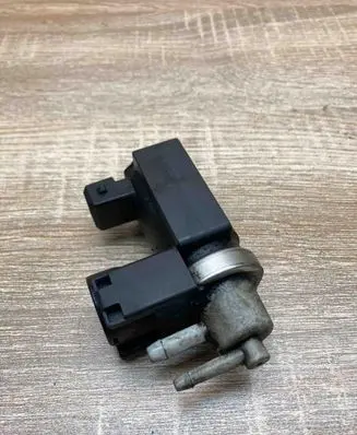 Renault Laguna II Turbo solenoid valve 8200412005
