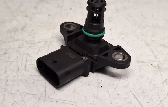 BMW X3 F25 Air pressure sensor 7843531 13627843531 13628644433