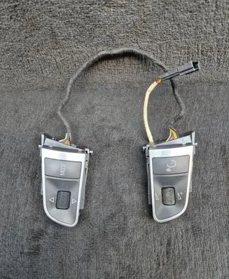 Audi A6 S6 C6 4F Steering wheel buttons/switches 4E0951527AH 4E0951527AJ 4E0951527AHXHA