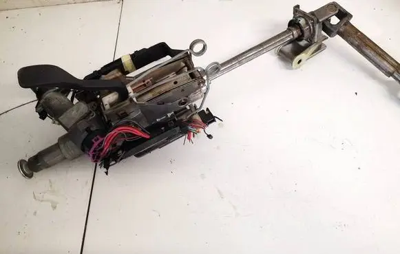 Skoda Praktik (5J8) Steering wheel axle 6q1419501df