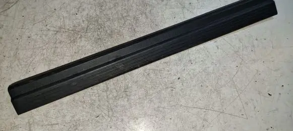 Mercedes-Benz E W212 Front sill trim cover A2126860136