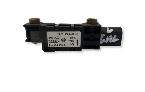 Audi A6 S6 C5 4B Airbag deployment crash/impact sensor 8E0959643A