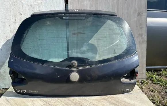 Alfa Romeo 147 Tailgate/trunk/boot lid