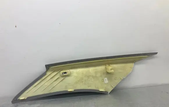 BMW 5 E60 E61 (C) pillar trim 7027093 52107018