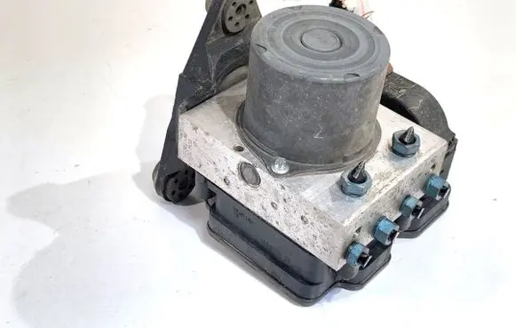 Audi A4 S4 B9 8W ABS Pump 8W0614517N