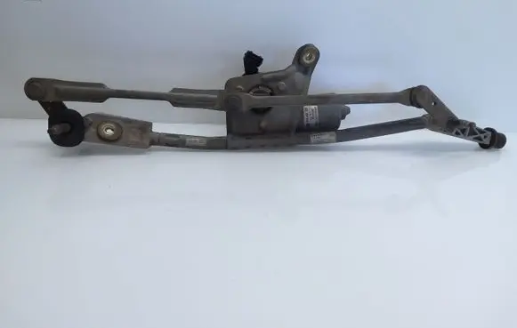 Volvo S80 Front wiper linkage and motor 9171899