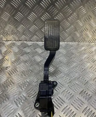 Mazda CX-7 Accelerator throttle pedal K42387390