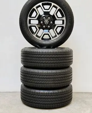 Volkswagen Amarok II R20 summer tire 
