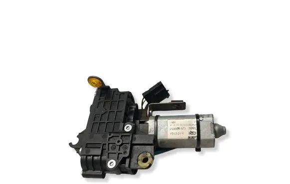 BMW 5 E60 E61 Steering column adjust motor 1171701 12V500051 GP41B35H200207A