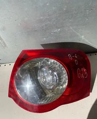 Volkswagen PASSAT B6 Rear/tail lights 3C9945096N