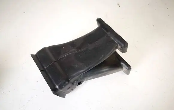 Mercedes-Benz R W251 Air intake hose/pipe a2518310846 18111619
