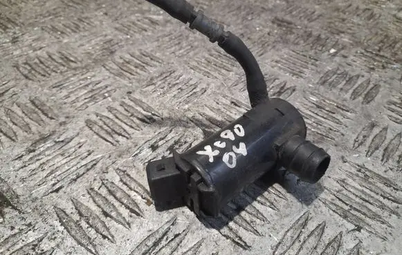 Volvo XC90 Windscreen/windshield washer pump 9169611 0602103950