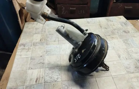 Nissan Murano Z50 Brake booster CA000 C215T