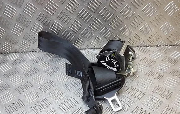 Renault Sandero I Front seatbelt 621088600C