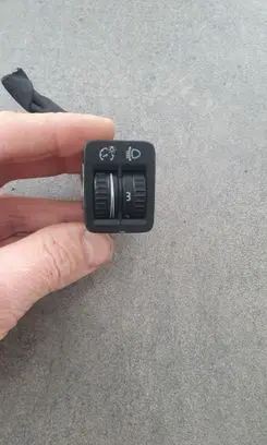 Volkswagen PASSAT CC Headlight level height control switch 3C8941333 8L0971883