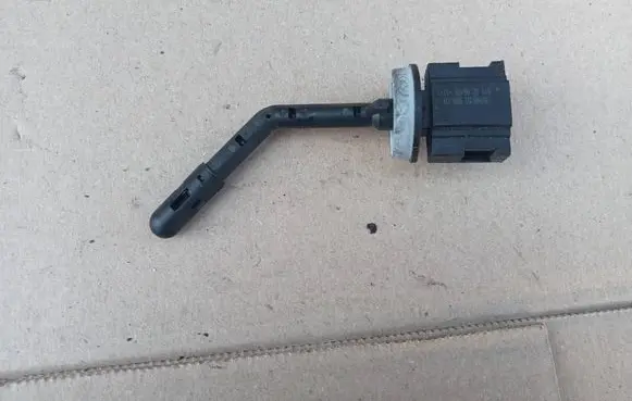 Volkswagen Golf V Interior temperature sensor 1K0907543F