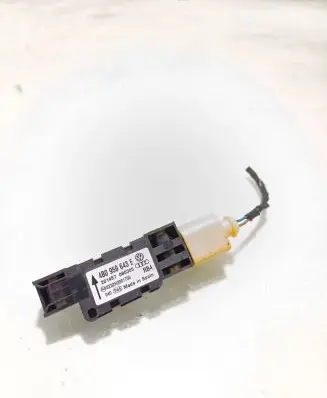 Audi A3 S3 8P Airbag deployment crash/impact sensor 4B0959643E 0232H2091755